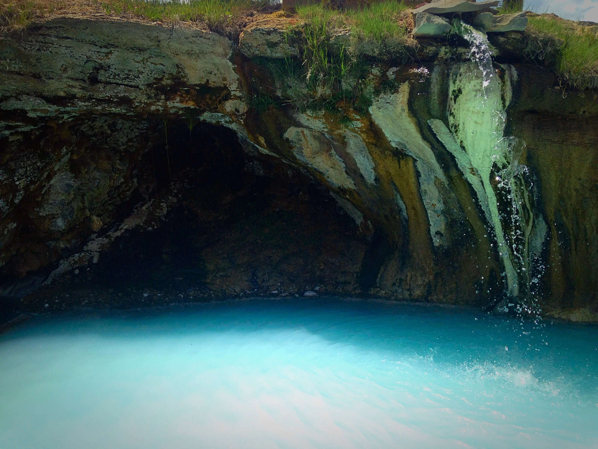 secrets-of-medicine-spring-cave-in-colorado