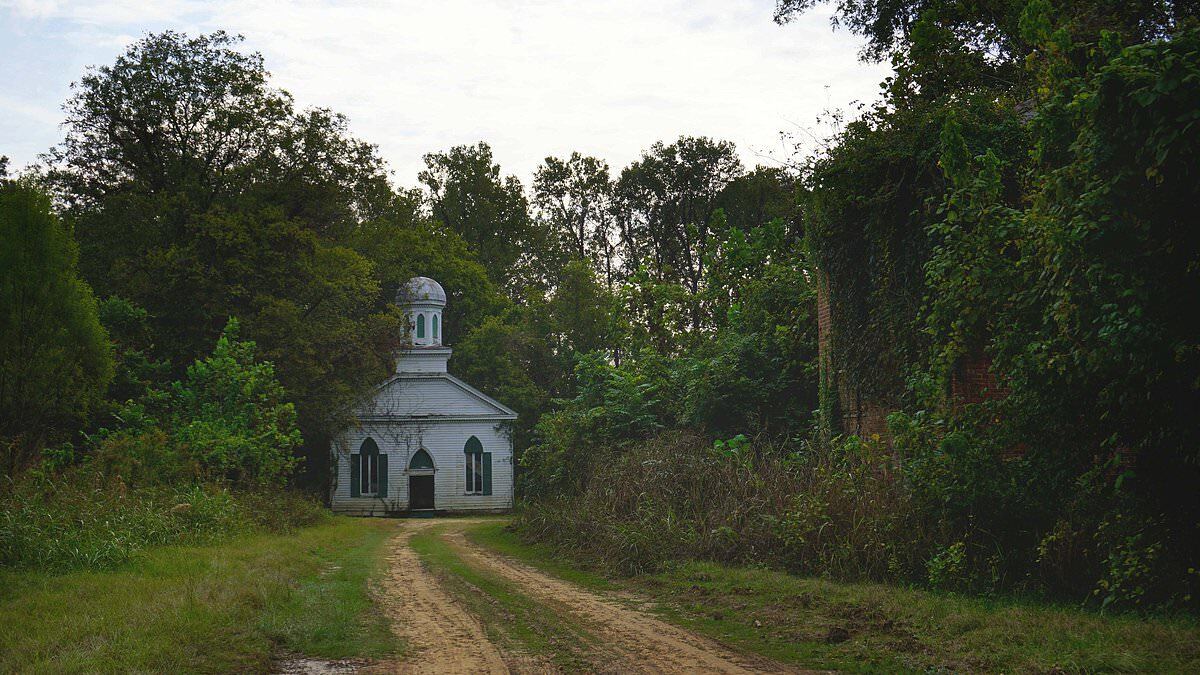 Secrets-Of-Mississippi8217s-Ghost-Towns secrets-of-mississippis-ghost-towns