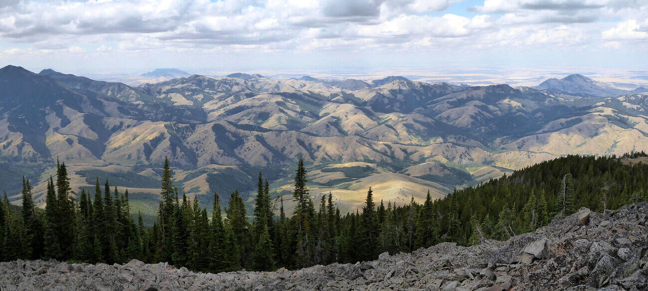 secrets-of-montanas-highwood