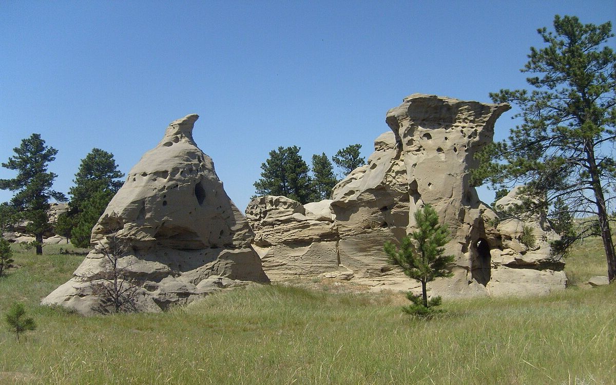 secrets-of-montanas-medicine-rocks