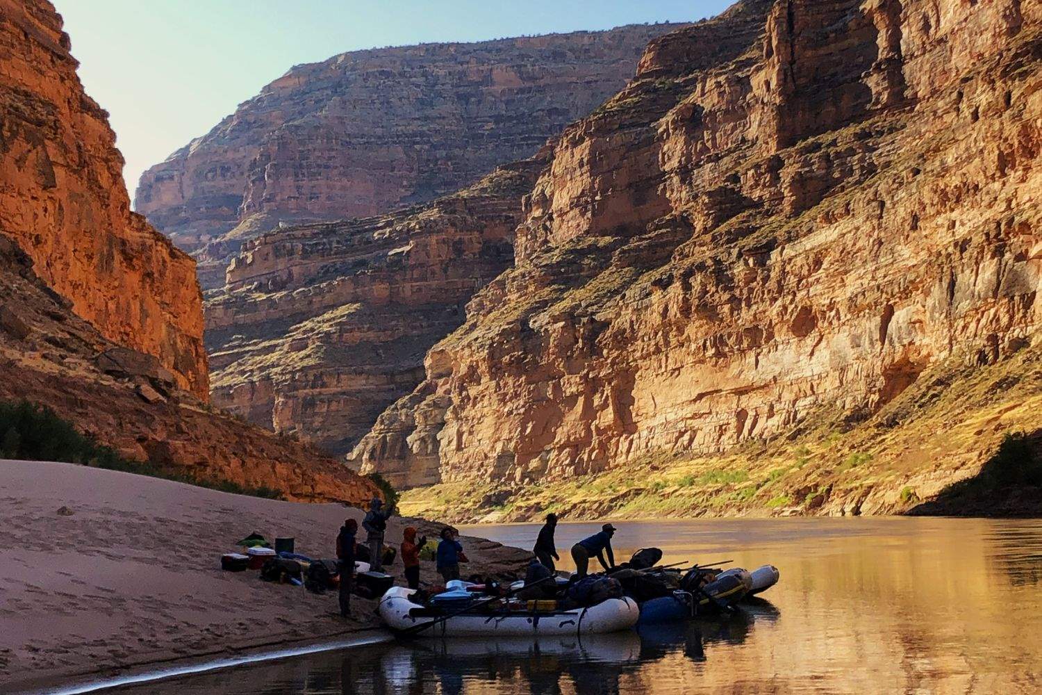 secrets-of-utahs-cataract-canyon-lakes