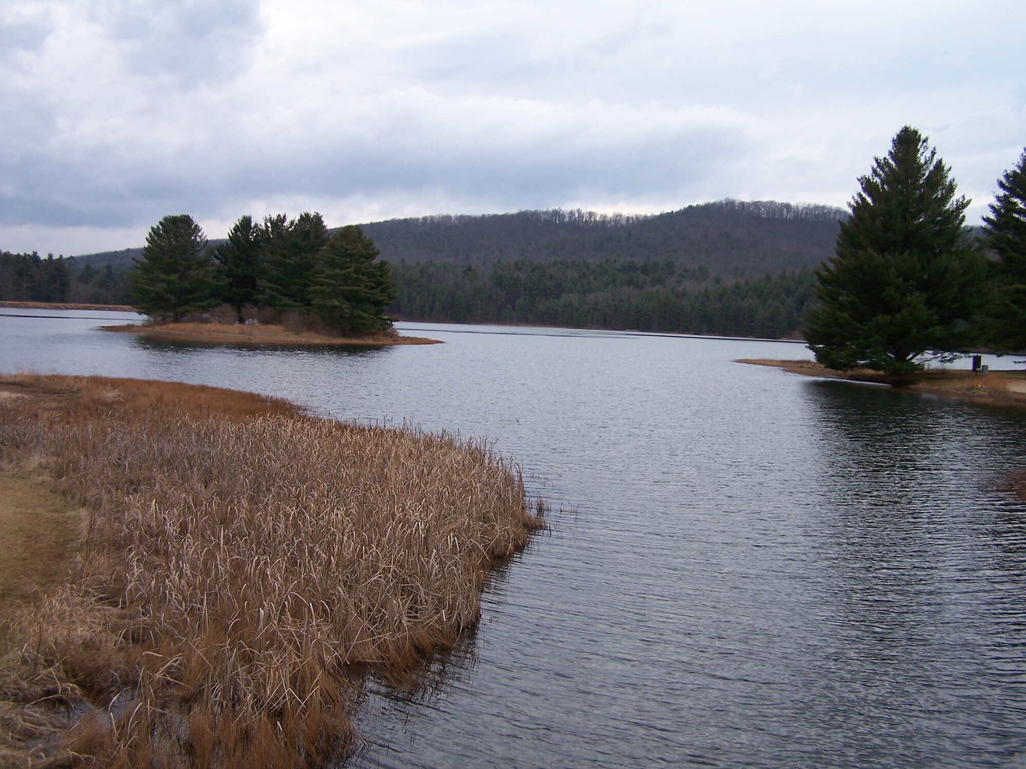Secrets-Of-West-Virginia8217s-Monongahela-Lakes secrets-of-west-virginias-monongahela-lakes