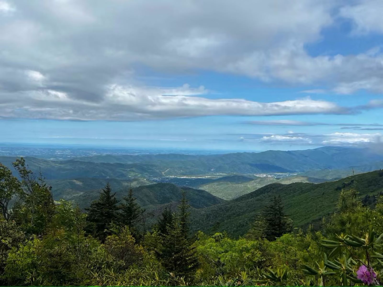 shadow-valleys-of-tennessees-unaka