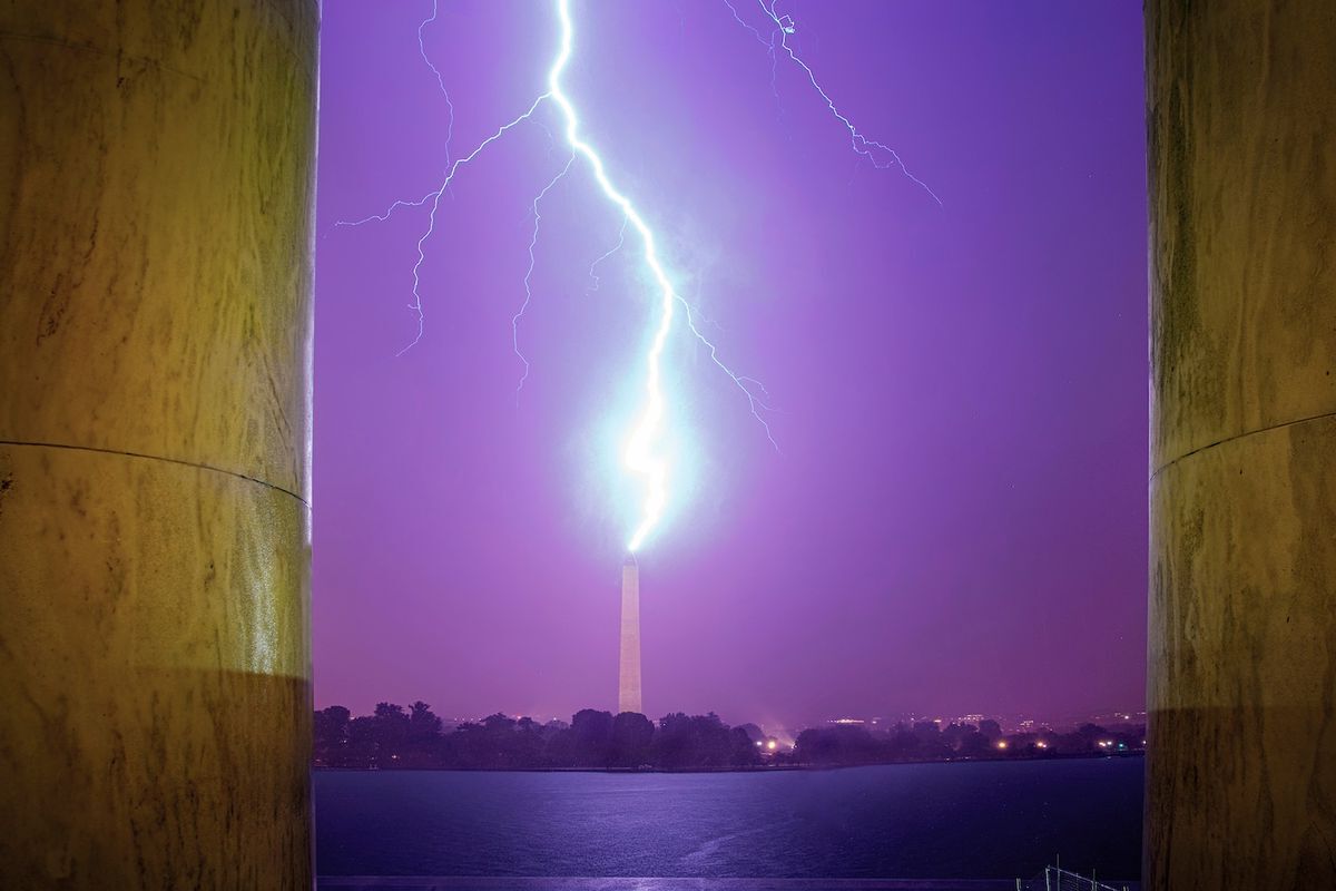 Washington8217s-Thunder-Whispers washingtons-thunder-whispers