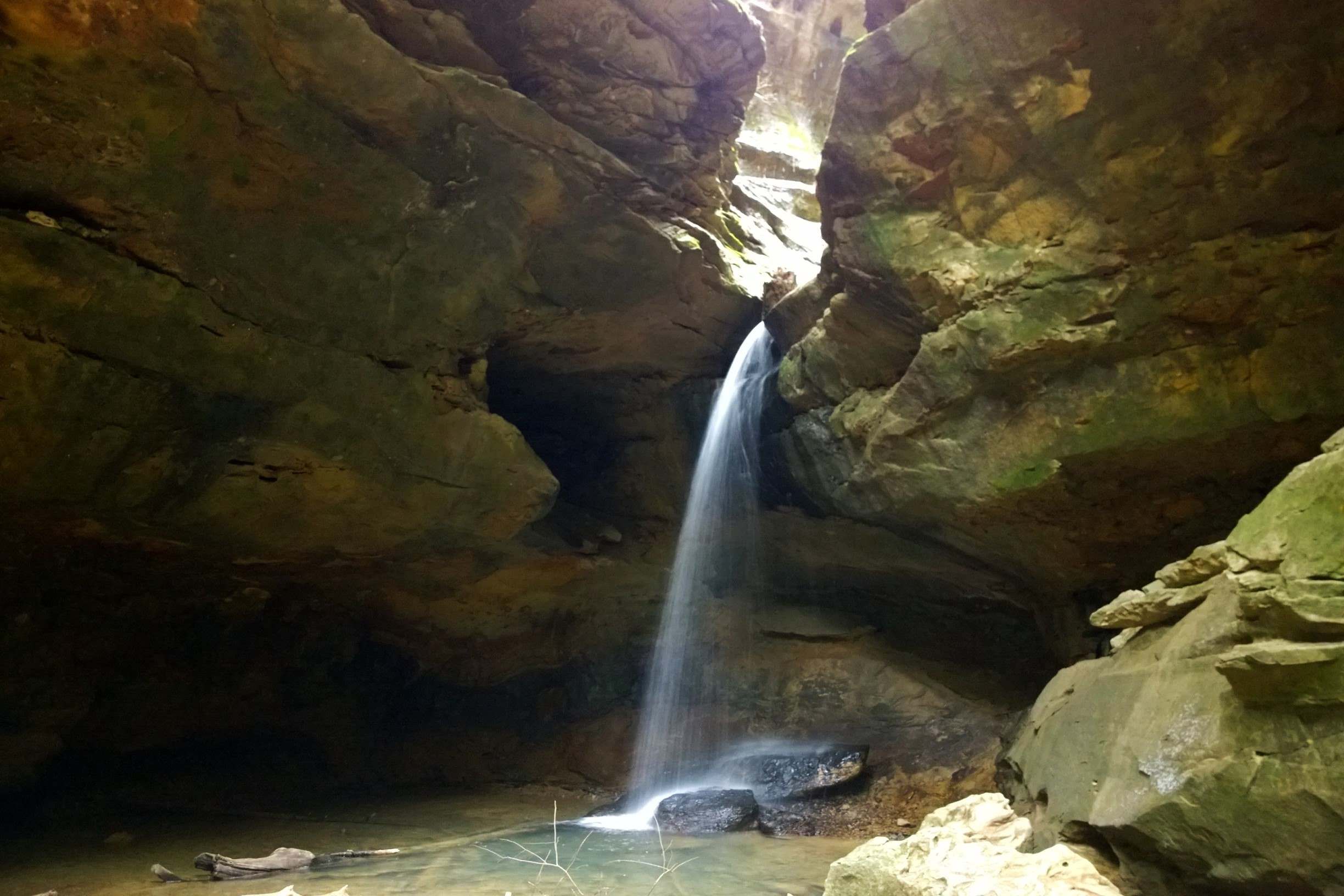 Hidden-Caves-Of-Ohio8217s-Conkles-Hollow hidden-caves-of-ohios-conkles-hollow