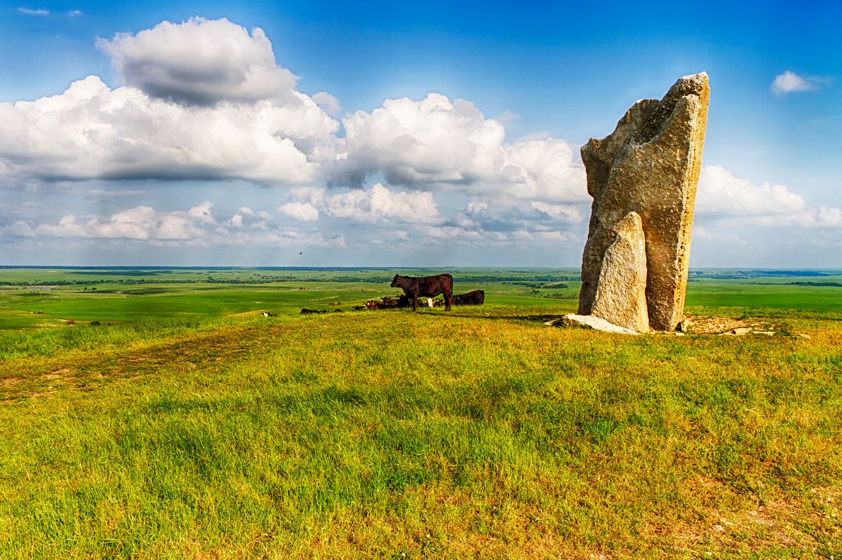 hidden-history-behind-kansas-teter-rock-villages