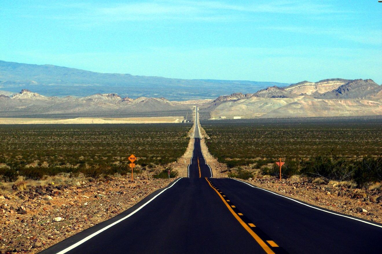 Hidden-Paths-Of-California8217s-Death-Road hidden-paths-of-californias-death-road