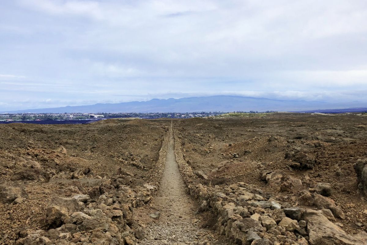 Hidden-Paths-Of-Hawaii8217s-Ancient-Trade-Routes hidden-paths-of-hawaiis-ancient-trade-routes