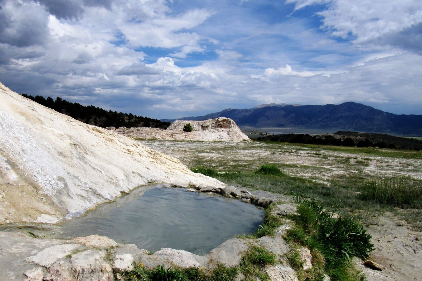 hidden-springs-of-californias-travertine
