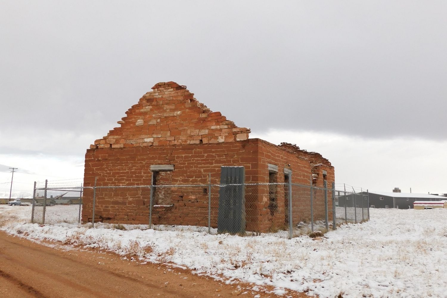 hidden-stories-of-wyomings-fort-sanders