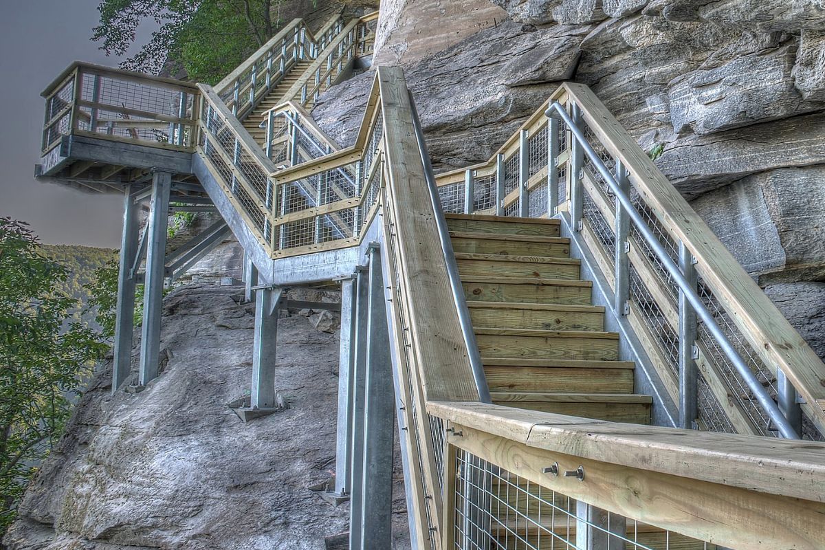 hidden-trails-of-north-carolinas-chimney-rock