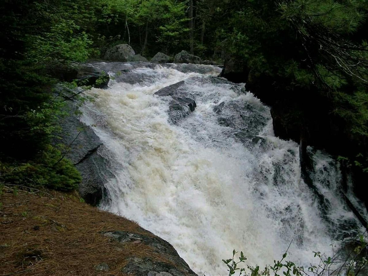 hidden-waters-of-maines-moose-falls