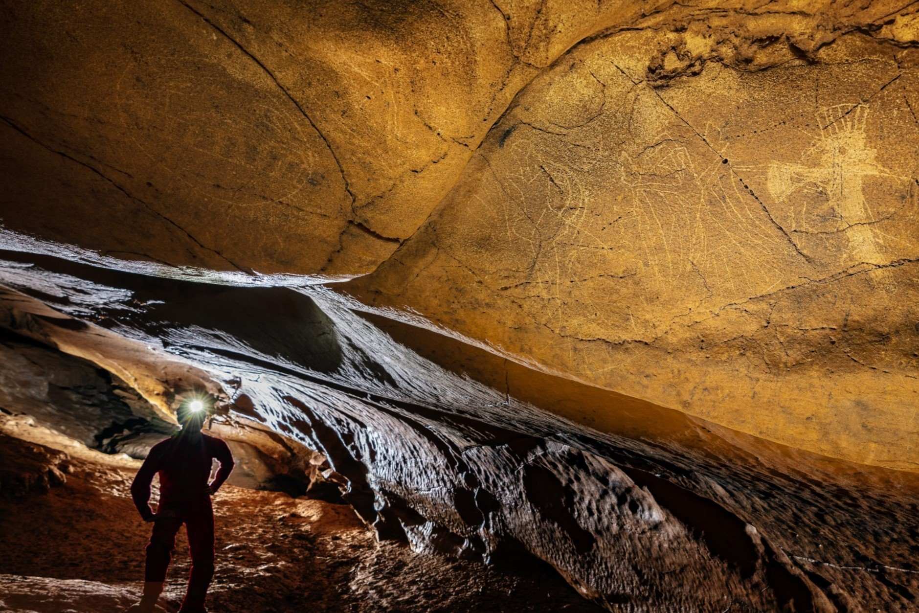 Hidden-Waters-Of-Mississippi8217s-Shadow-Cave hidden-waters-of-mississippis-shadow-cave