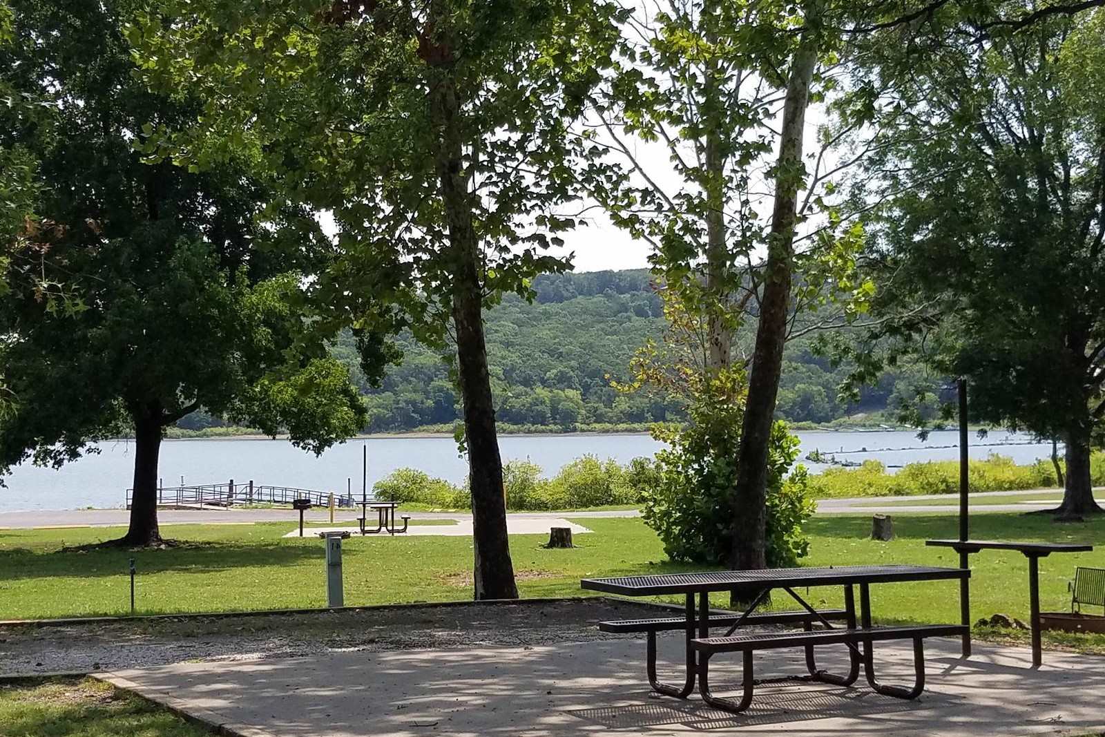 hidden-waters-of-tennessees-snake-creek