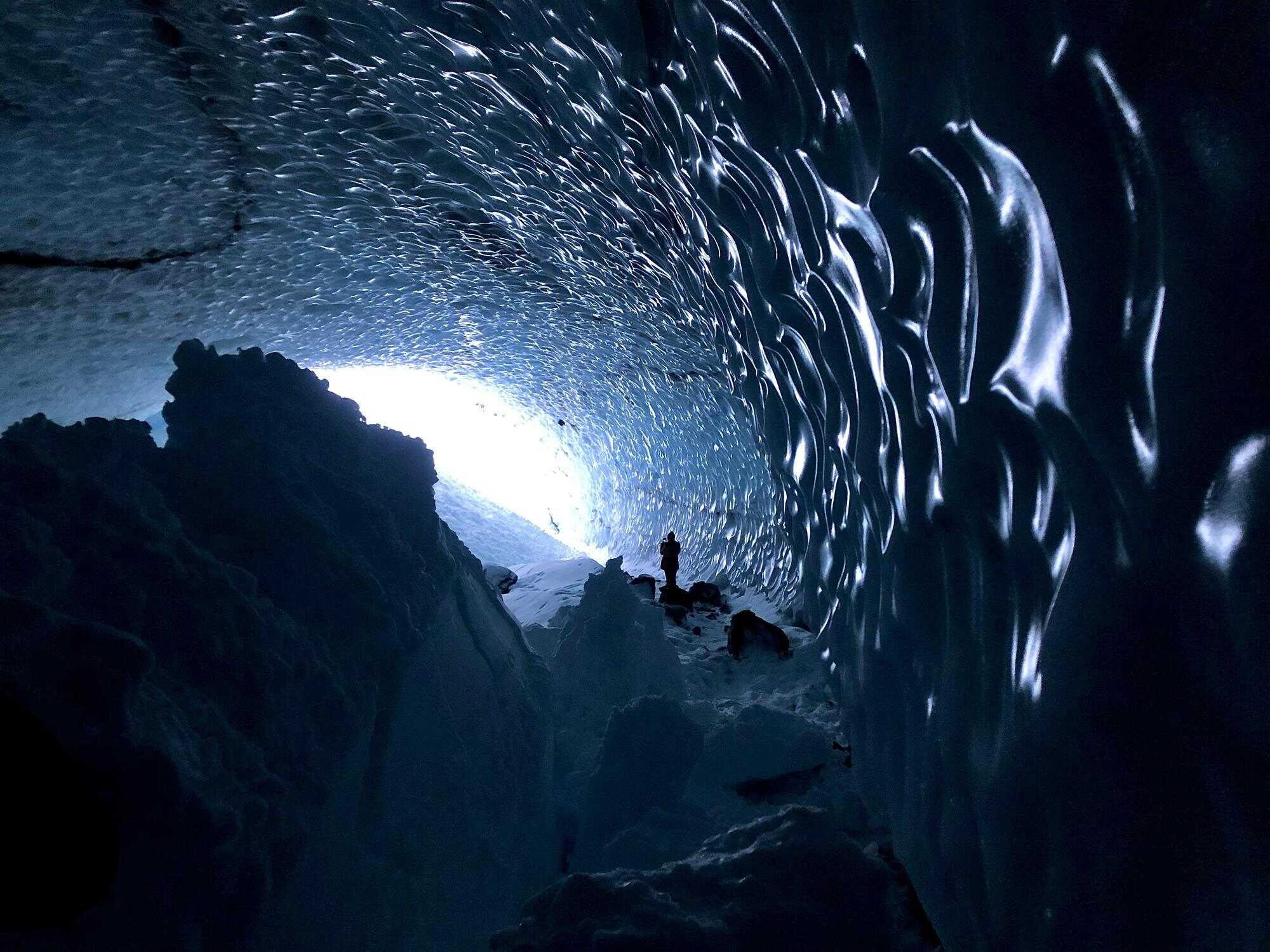 Hidden-Wonders-Beneath-Alaska8217s-Byron-Glacier hidden-wonders-beneath-alaskas-byron-glacier