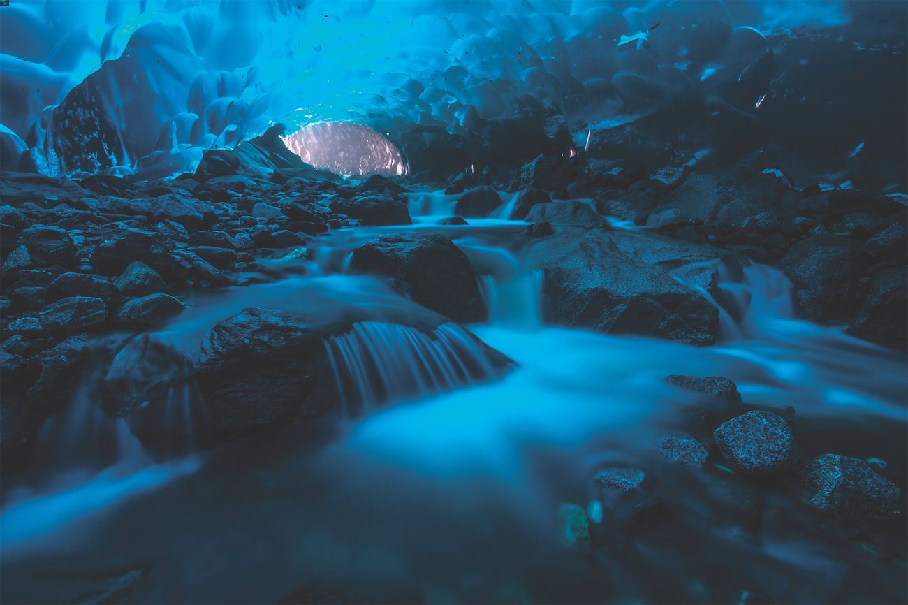 Hidden-Wonders-Of-Alaska8217s-Mendenhall-Ice-Caves hidden-wonders-of-alaskas-mendenhall-ice-caves