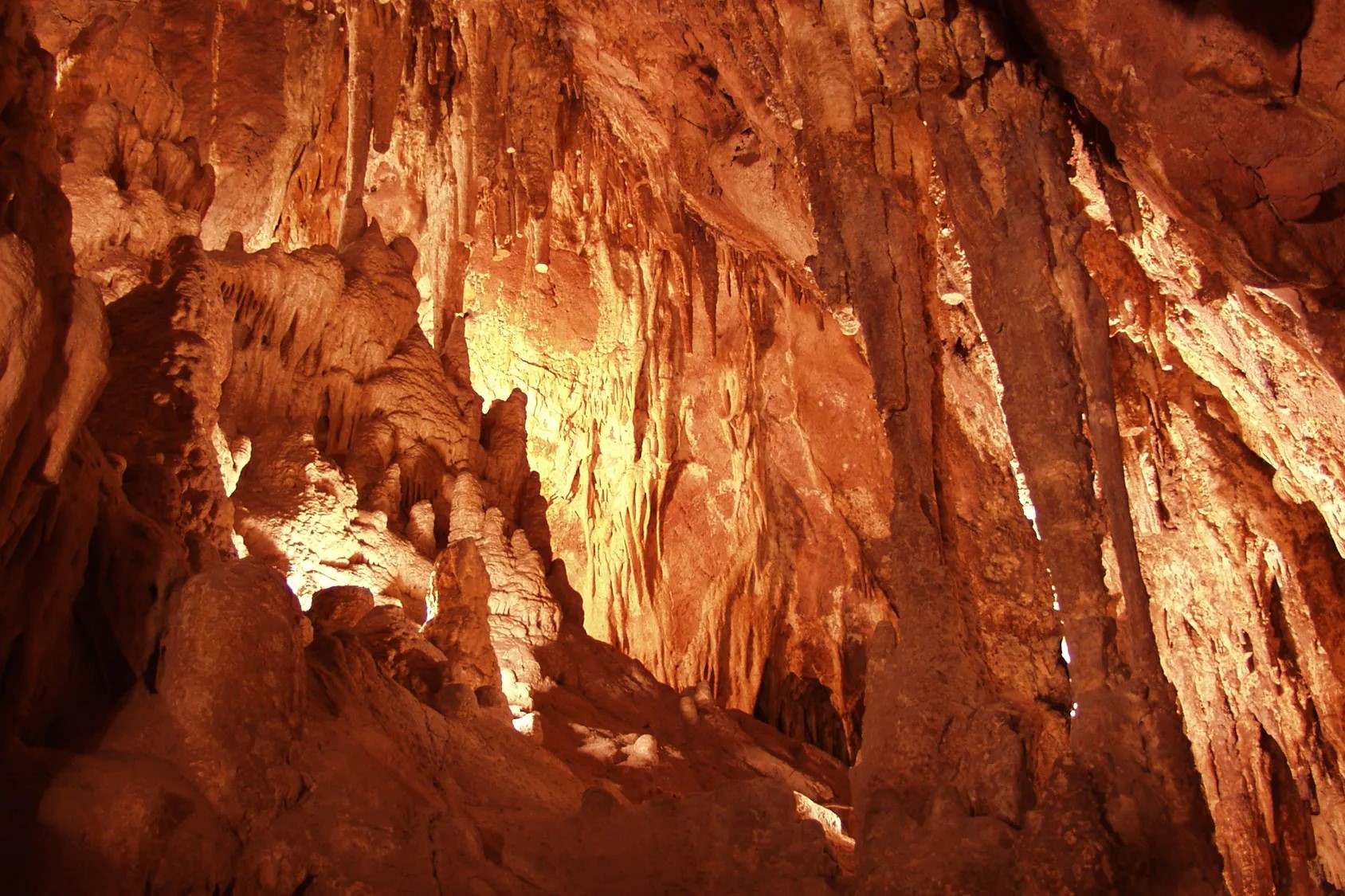 Hidden-Wonders-Of-Arizona8217s-Colossal-Cave hidden-wonders-of-arizonas-colossal-cave