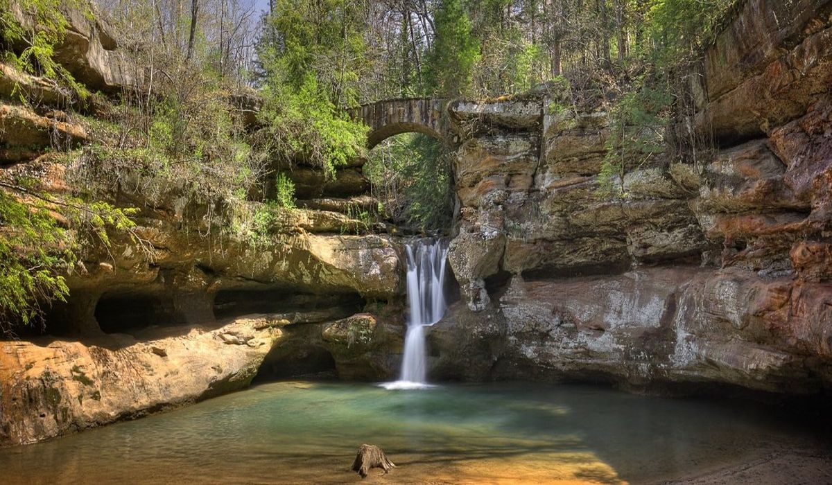 Hidden-Wonders-Of-Ohio8217s-Old-Man8217s-Cave hidden-wonders-of-ohios-old-mans-cave