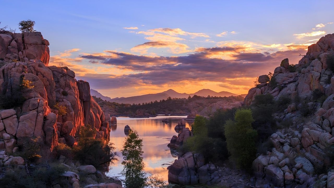 mysteries-of-arizonas-watson-lake