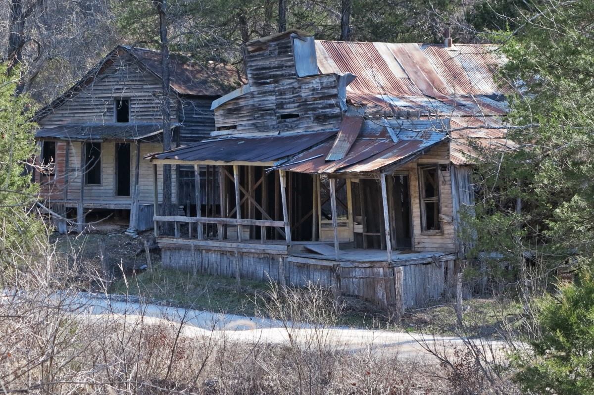 Mysteries-Of-Arkansas-Bear-Creek-Ghost-Camps mysteries-of-arkansas-bear-creek-ghost-camps