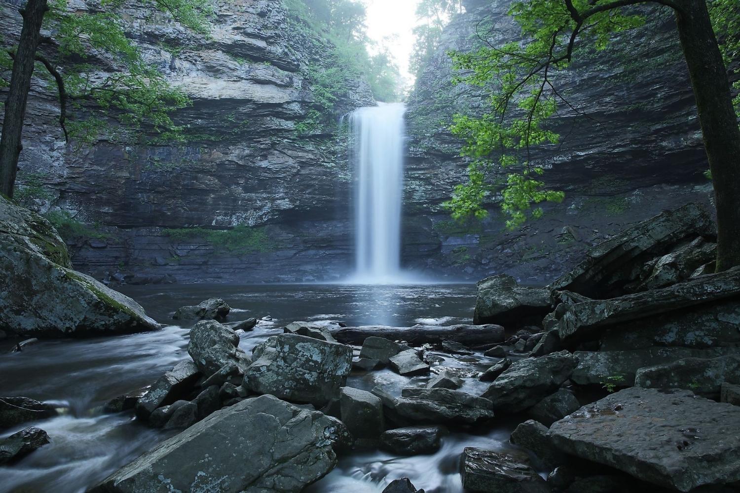 mysteries-of-arkansas-cedar-falls