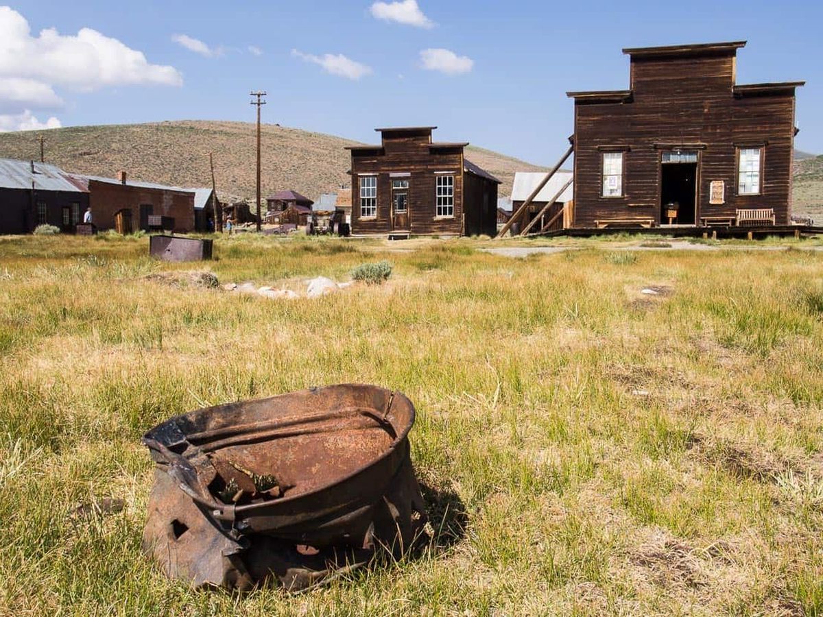 mysteries-of-californias-bodie-basin-ghost-towns