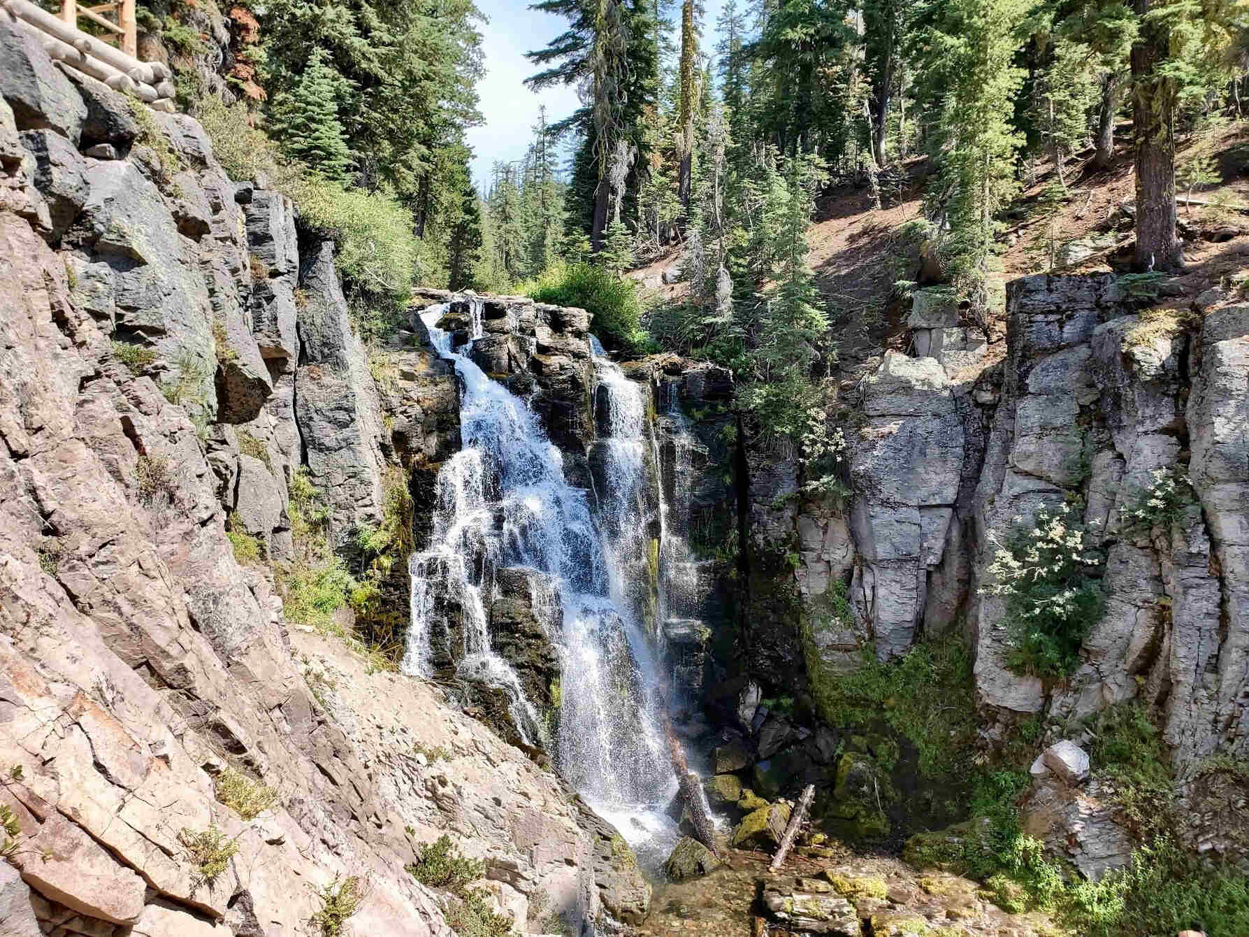 mysteries-of-californias-kings-creek-waters