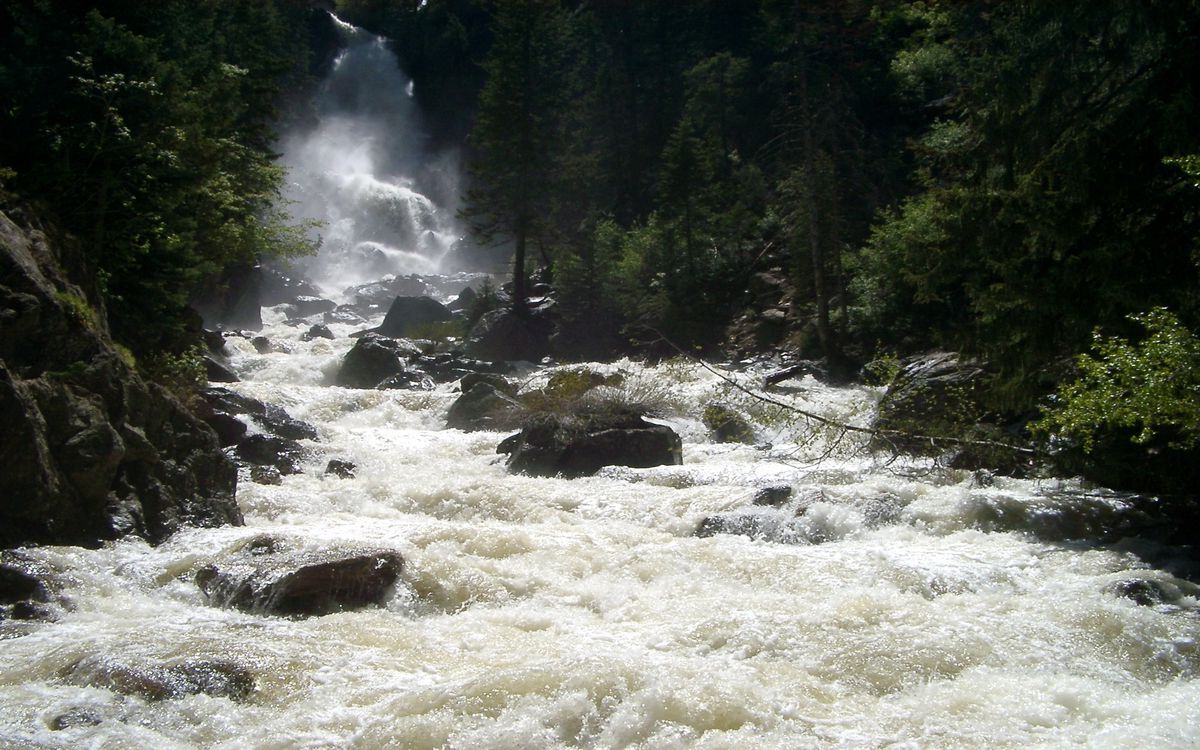 mysteries-of-colorados-fish-creek-waters