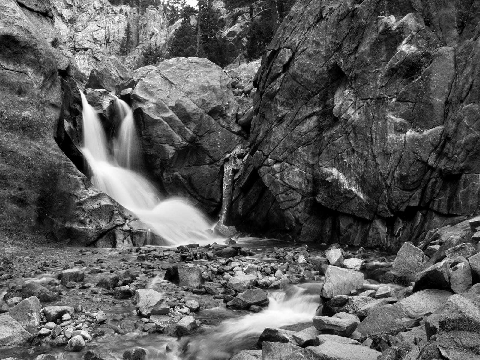 mysteries-of-colorados-forsythe-falls