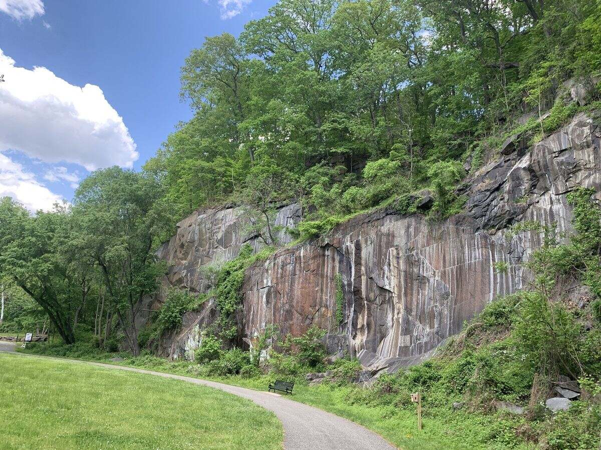 mysteries-of-delawares-alapocas-run