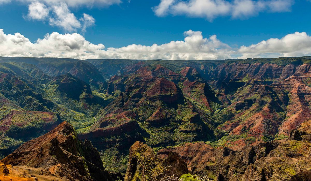 mysteries-of-hawaiis-waimea-canyon