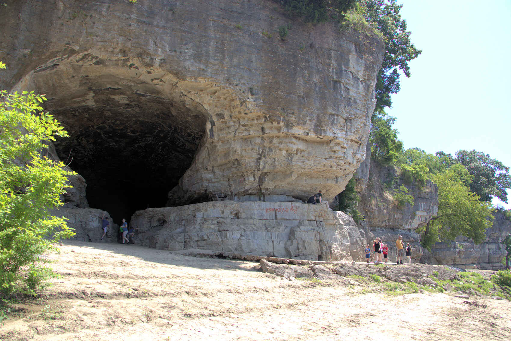 Mysteries-Of-Illinois8217-Cave-in-Rock-Paths mysteries-of-illinois-cave-in-rock-paths