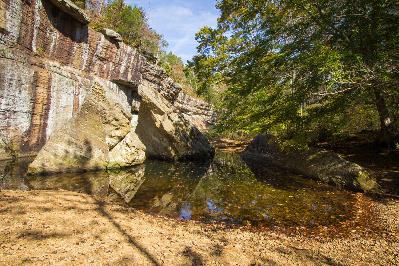 Mysteries-Of-Illinois8217-Shawnee-Hills-Waters mysteries-of-illinois-shawnee-hills-waters