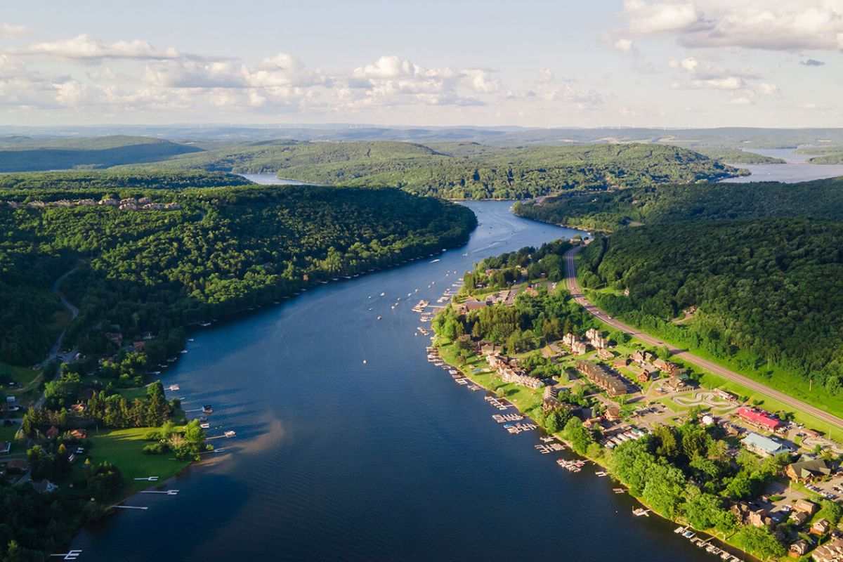 mysteries-of-marylands-deep-creek-waters