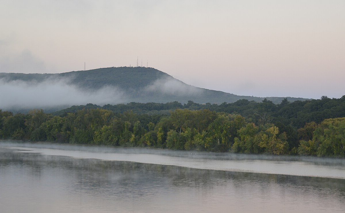 Mysteries-Of-Massachusetts-Mount-Tom mysteries-of-massachusetts-mount-tom