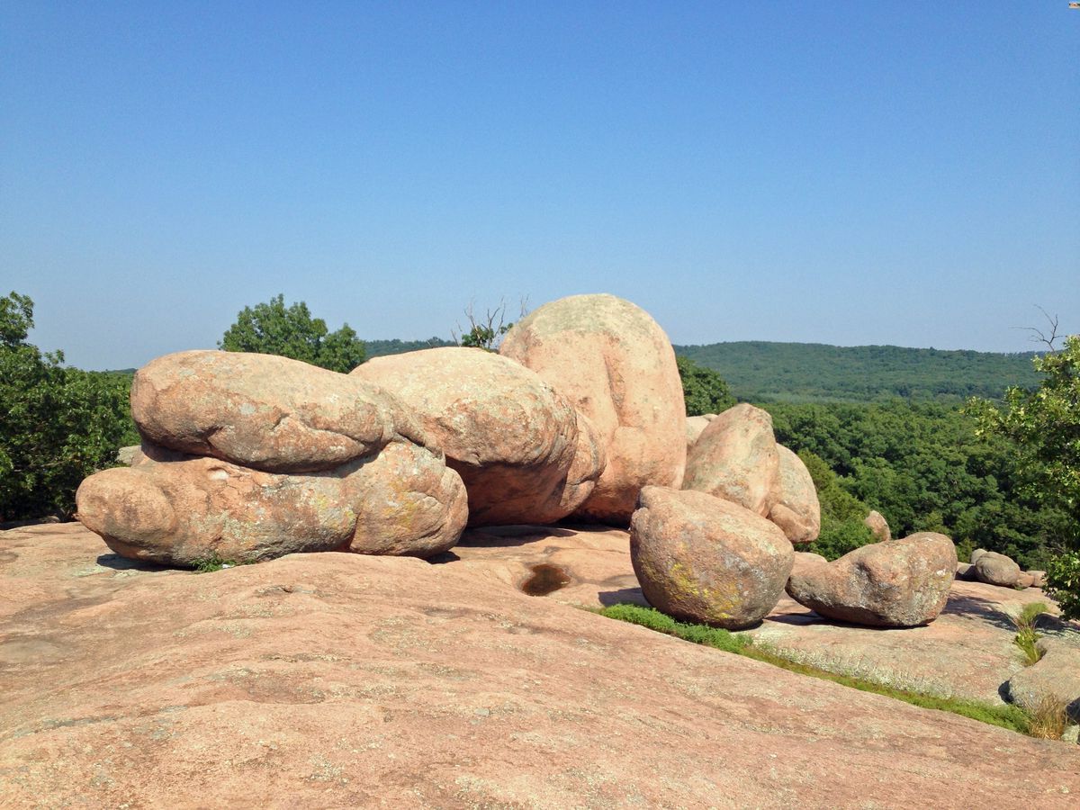 Mysteries-Of-Missouri8217s-Elephant-Rocks mysteries-of-missouris-elephant-rocks