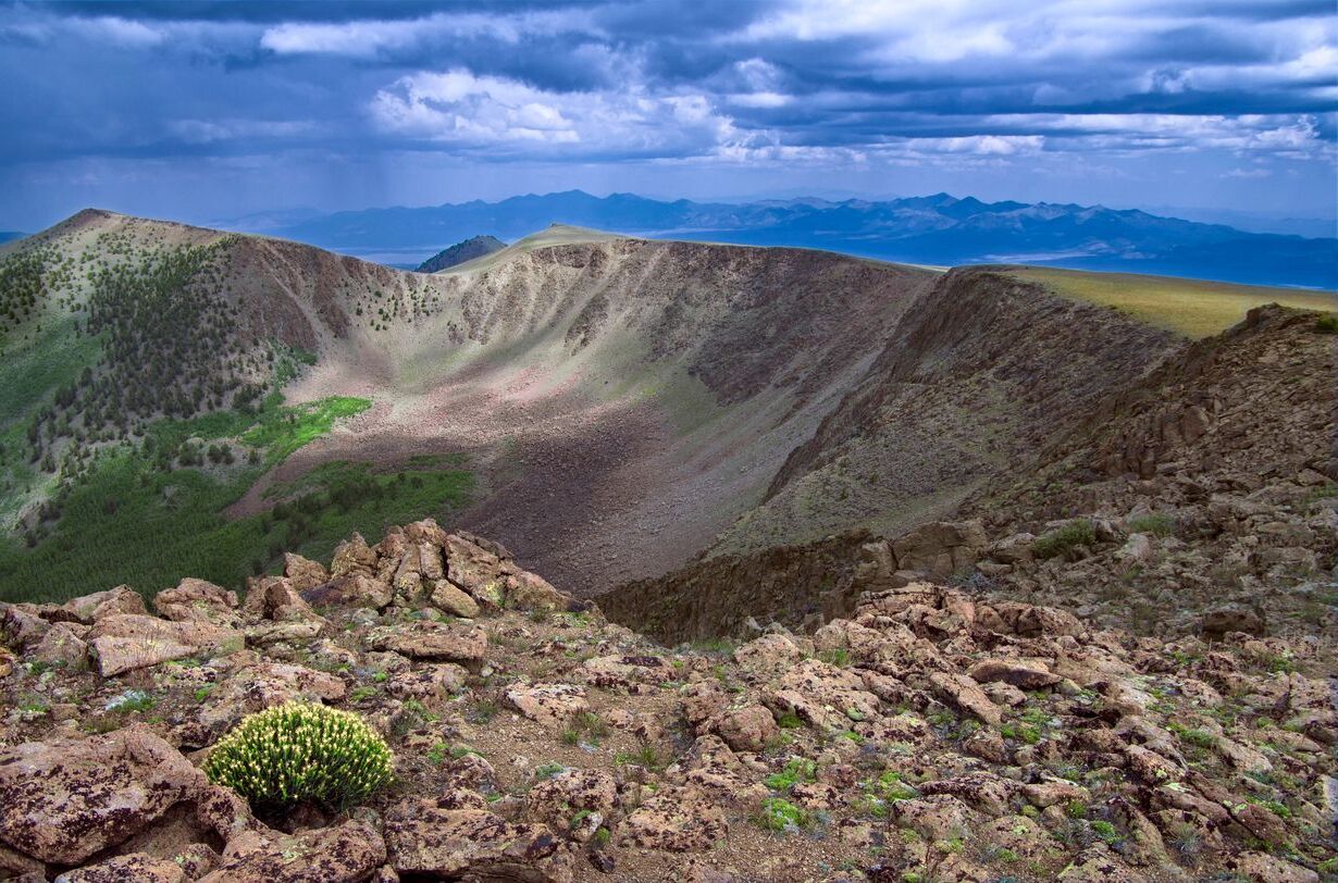 Mysteries-Of-Nevada8217s-Arc-Dome-Valleys mysteries-of-nevadas-arc-dome-valleys
