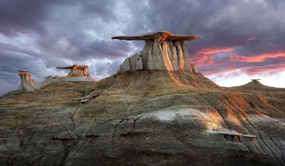 Mysteries-Of-New-Mexico8217s-Bisti-Badlands mysteries-of-new-mexicos-bisti-badlands