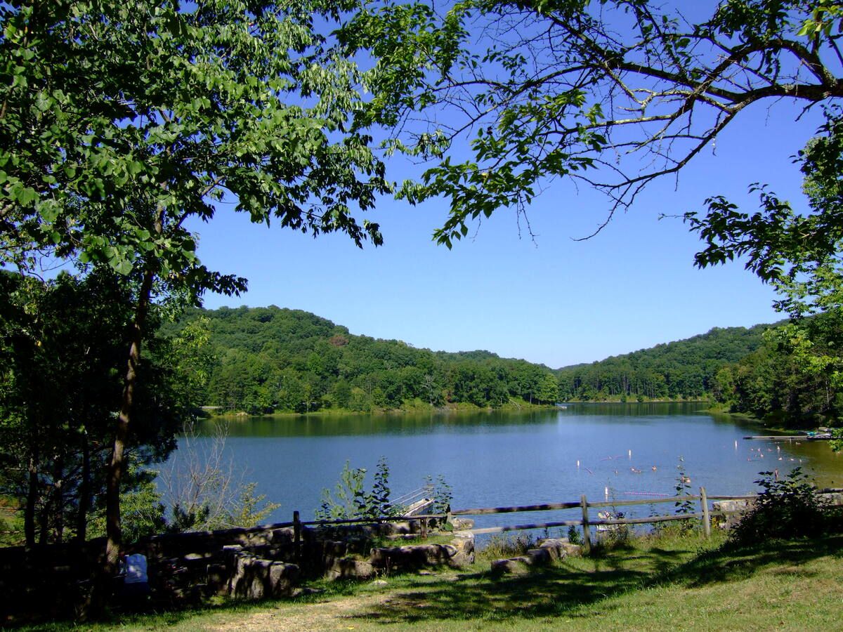 mysteries-of-ohios-lake-hope