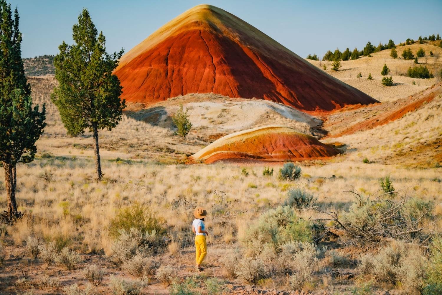 mysteries-of-oregons-painted-hills