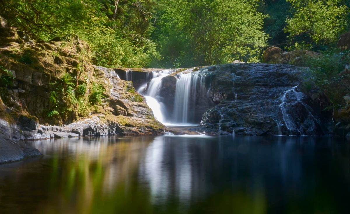 mysteries-of-oregons-sweet-creek