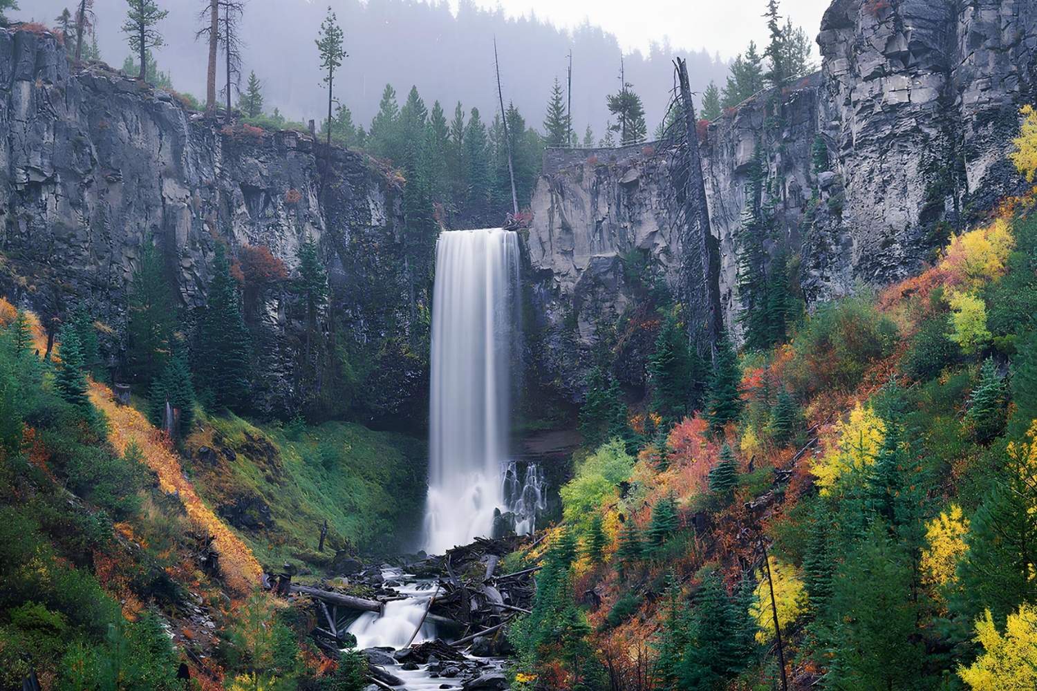 mysteries-of-oregons-tumalo-falls