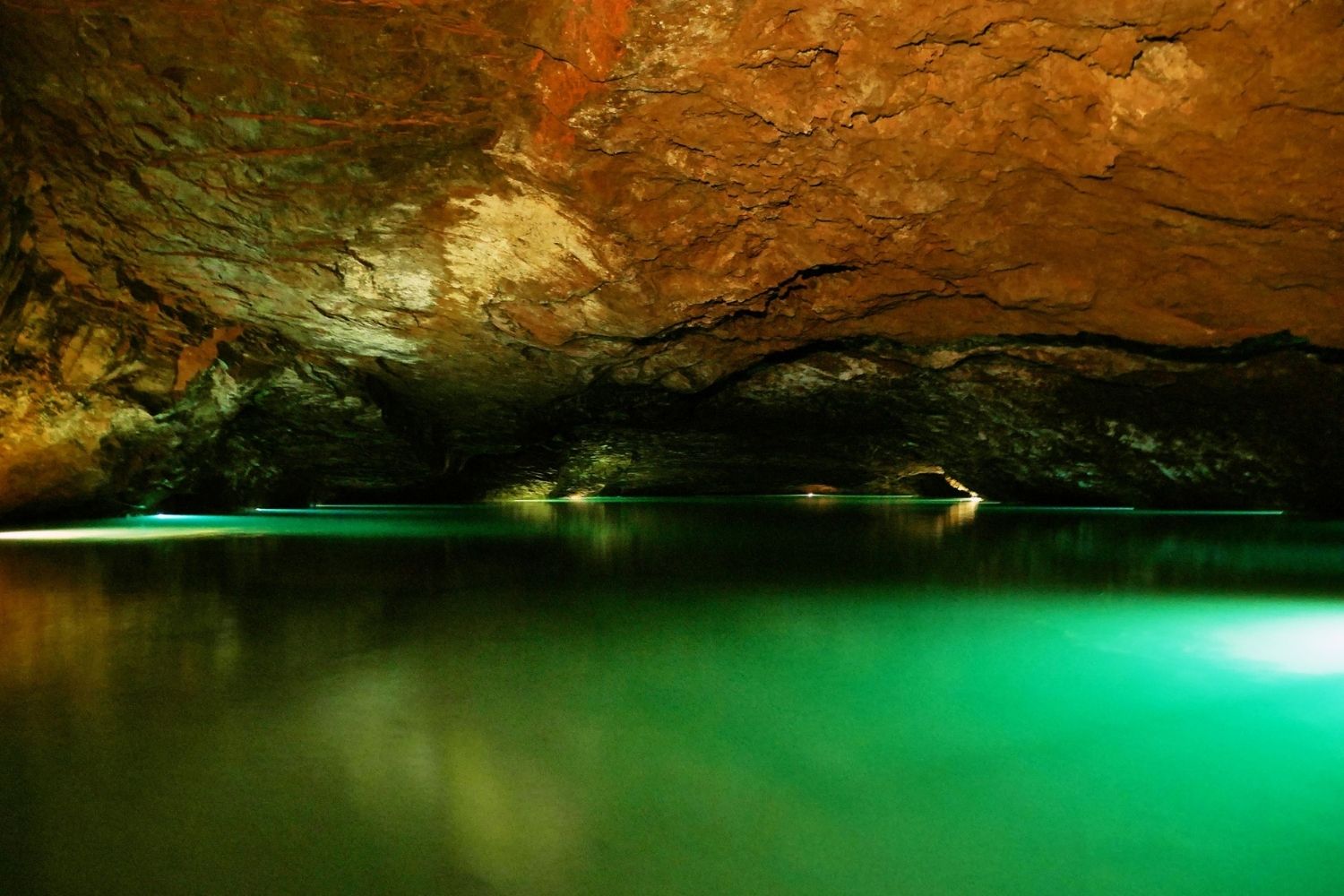 Mysteries-Of-Tennessee8217s-Secret-River-Caves mysteries-of-tennessees-secret-river-caves