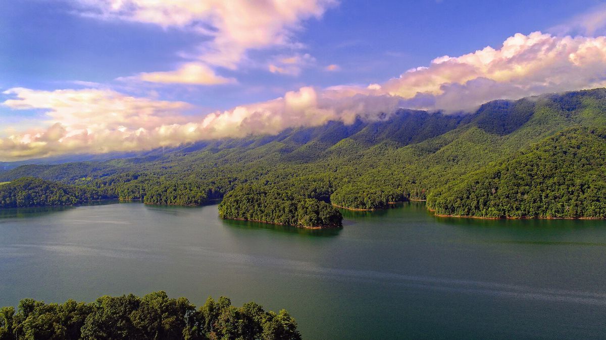 mysteries-of-tennessees-watauga-lake
