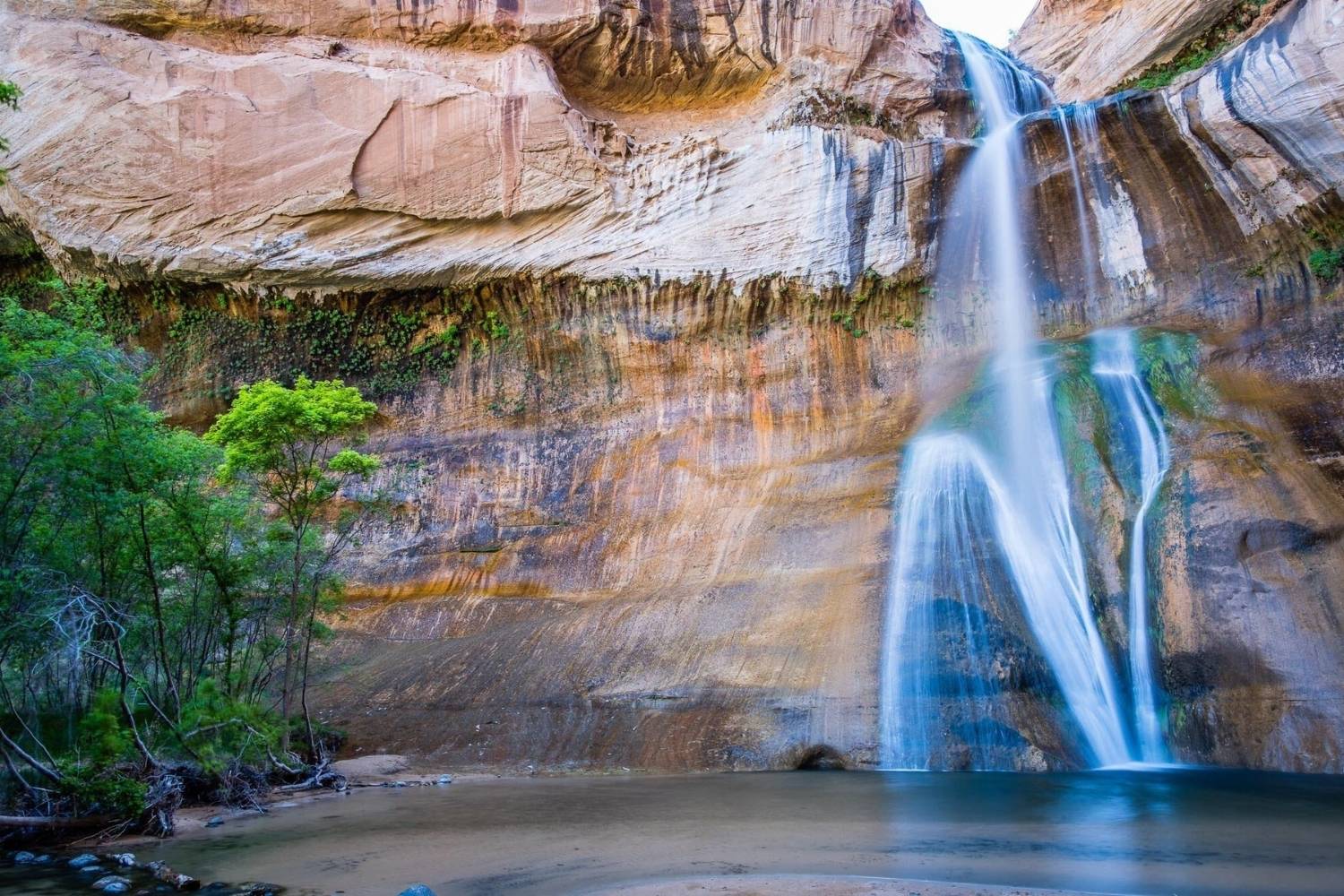 mysteries-of-utahs-calf-creek-waters