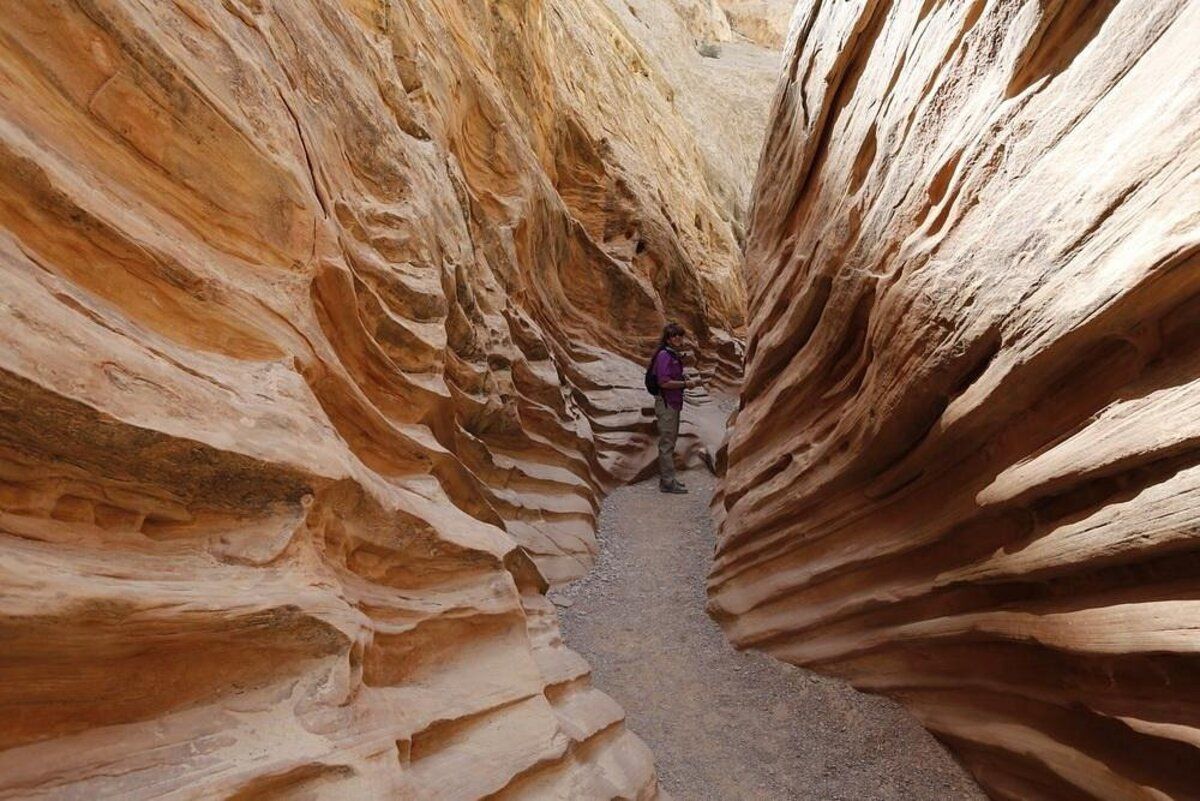 mysteries-of-utahs-little-wild-horse-waters