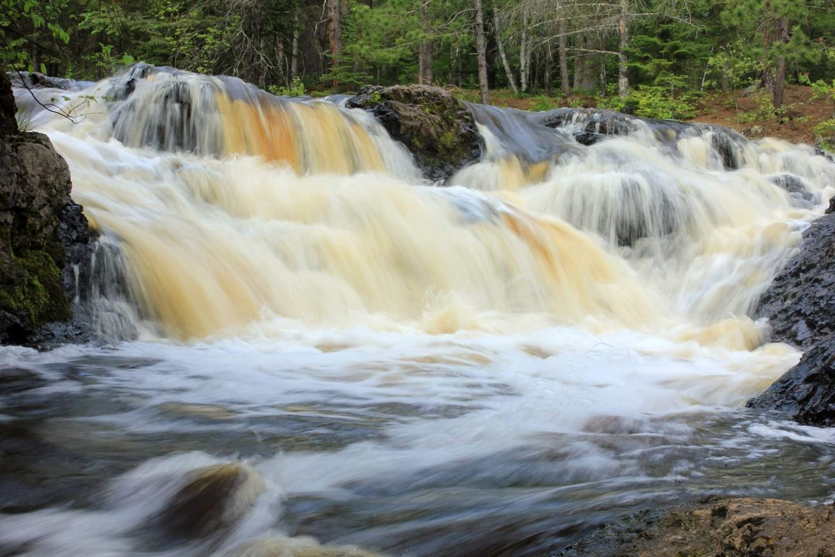 mysteries-of-wisconsins-amnicon-falls