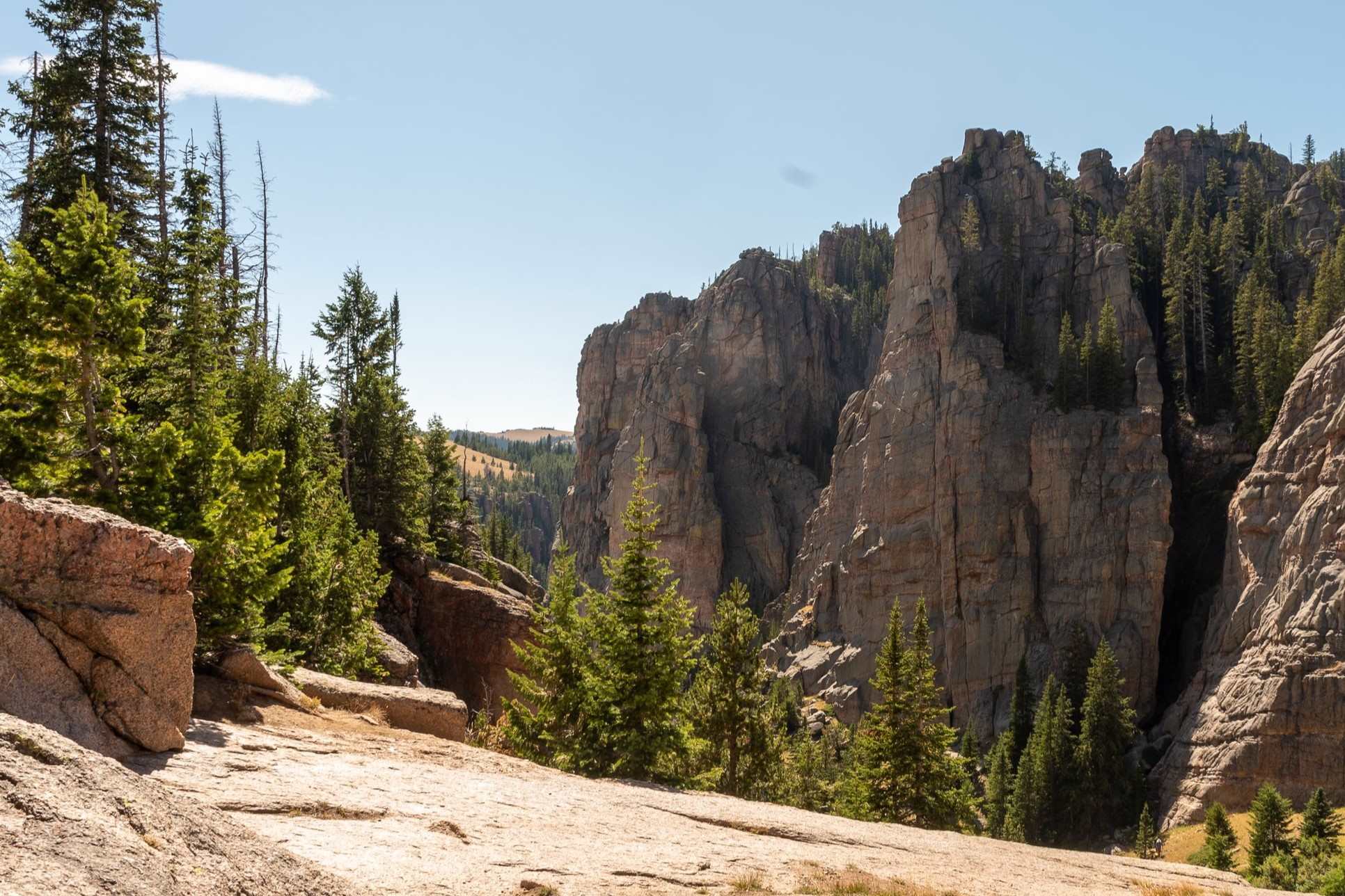 mysteries-of-wyomings-paradise-falls