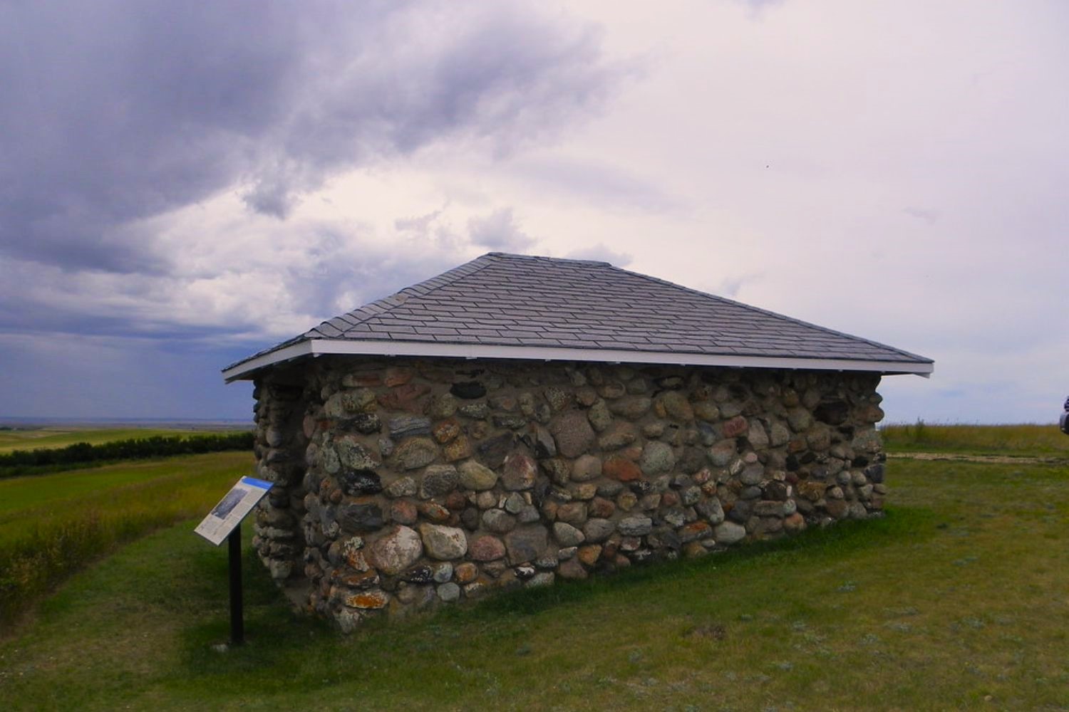 Mystery-Lakes-Of-North-Dakota8217s-Writing-Rock mystery-lakes-of-north-dakotas-writing-rock