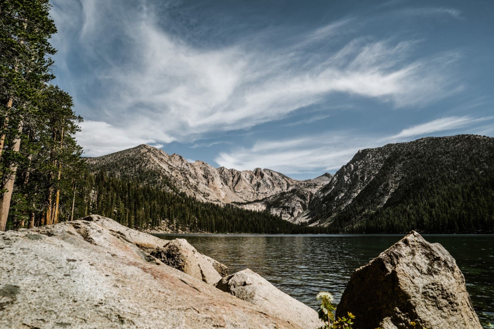 mystery-of-californias-graveyard-lakes